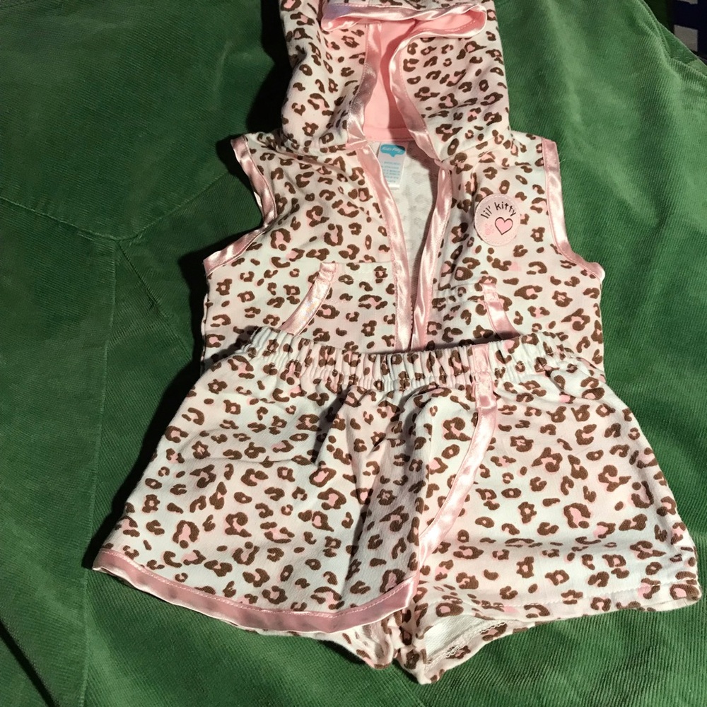 👶Leopard print hooded vest with skort👶